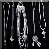 J08. Costume jewelry necklaces. 